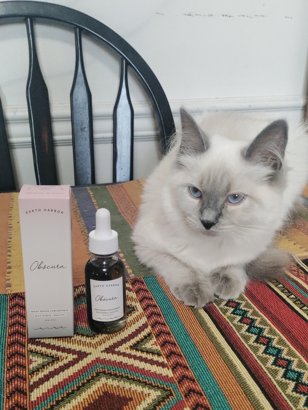 Earth Harbor Obscura Night Repair Concentrate - Cat Not Included